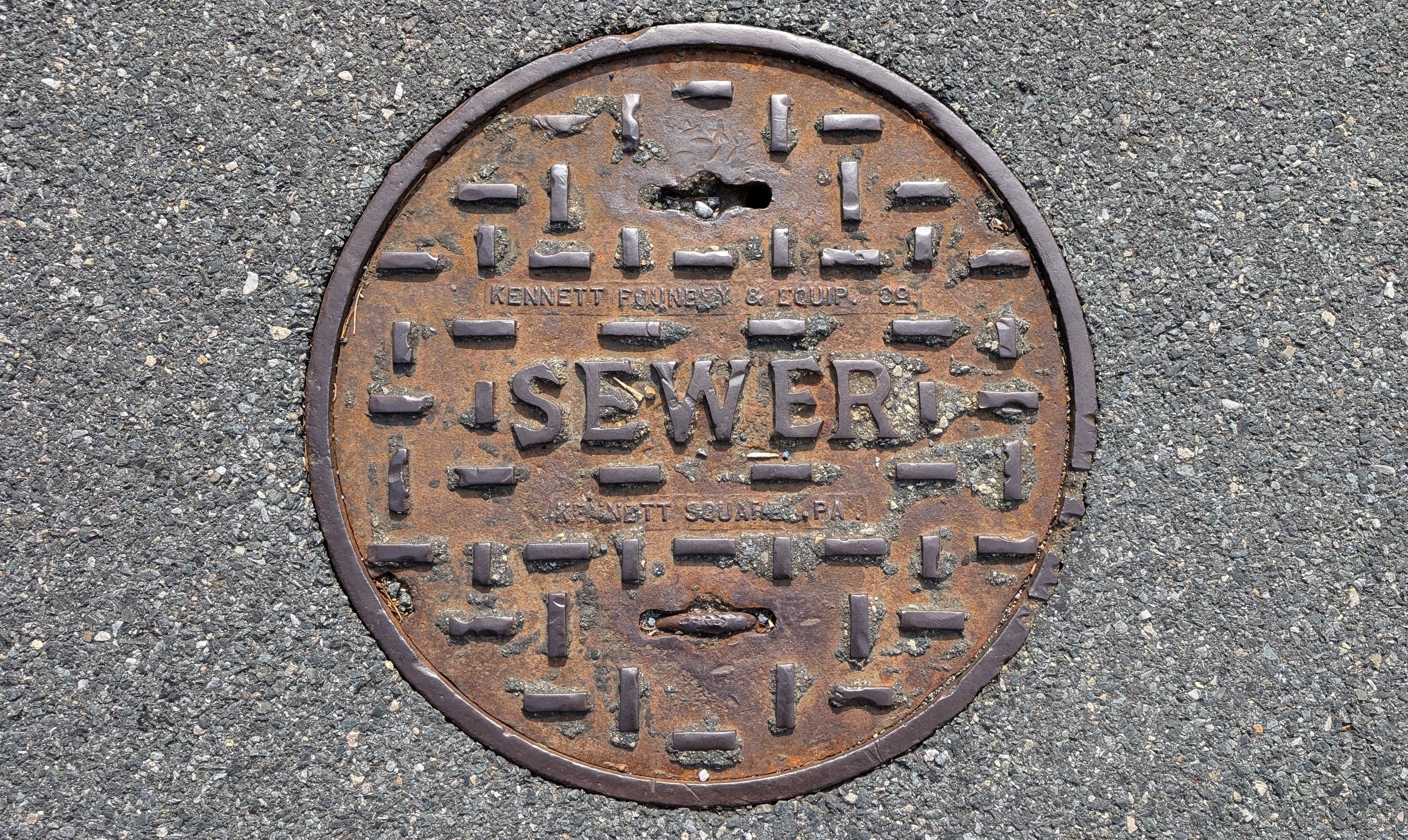 Rehoboth Beach-sewer-cover